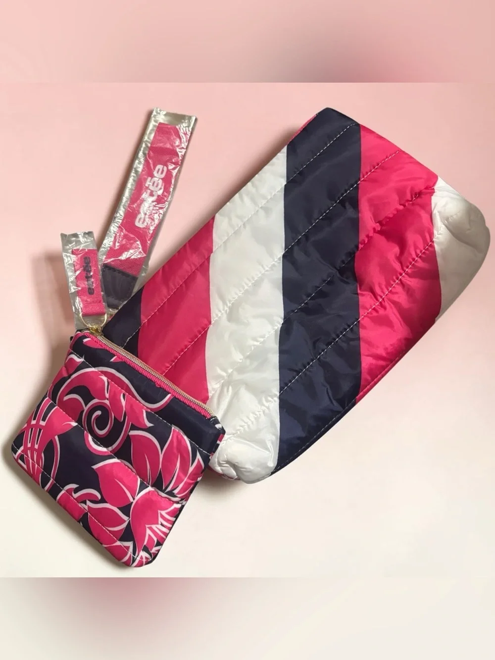 Estee Lauder makeup Bag and coin purse NWOT- 2 pcs